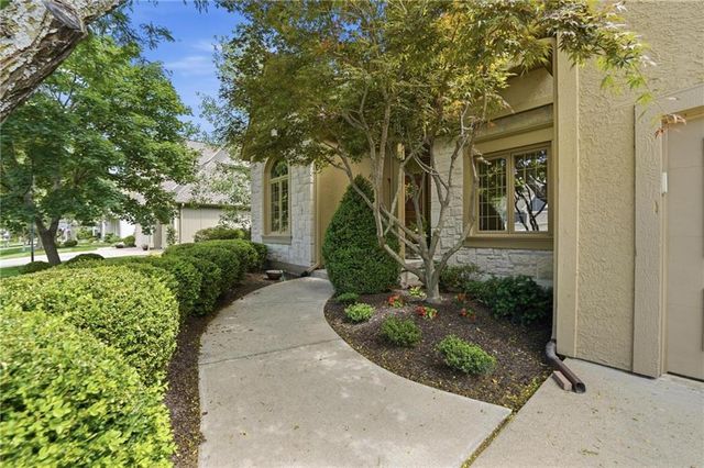 14227 Eby Street, Overland Park, KS 66221