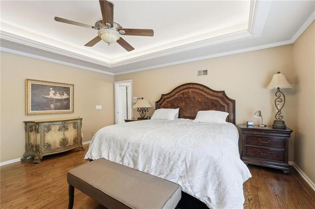 14227 Eby Street, Overland Park, KS 66221