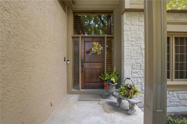 14227 Eby Street, Overland Park, KS 66221