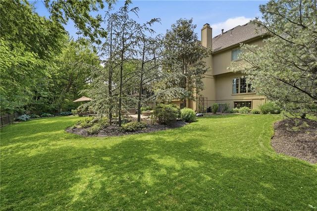14227 Eby Street, Overland Park, KS 66221