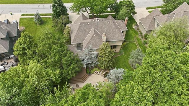 14227 Eby Street, Overland Park, KS 66221