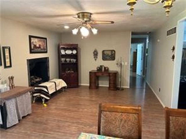 411 Natchez Trace Street, Harrison, AR 72601