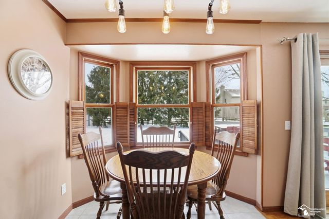 7346 Silo Meadows Drive, Temperance, MI 48182