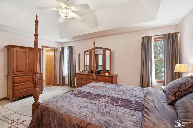 7346 Silo Meadows Drive, Temperance, MI 48182