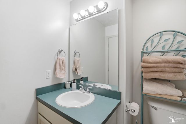 7346 Silo Meadows Drive, Temperance, MI 48182