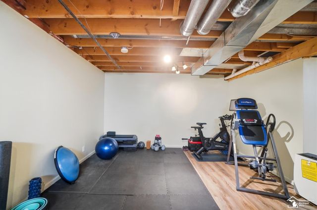 7346 Silo Meadows Drive, Temperance, MI 48182