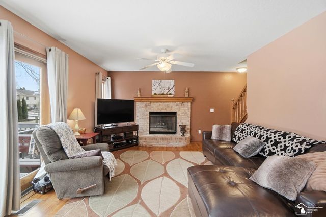 7346 Silo Meadows Drive, Temperance, MI 48182