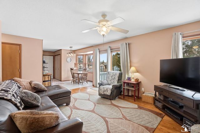 7346 Silo Meadows Drive, Temperance, MI 48182