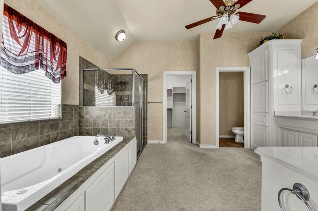 136 Arapahoe Ridge, Weatherford, TX 76087