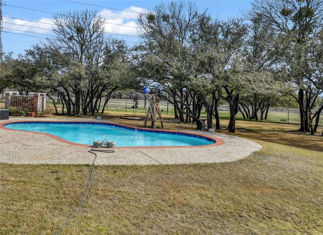 136 Arapahoe Ridge, Weatherford, TX 76087