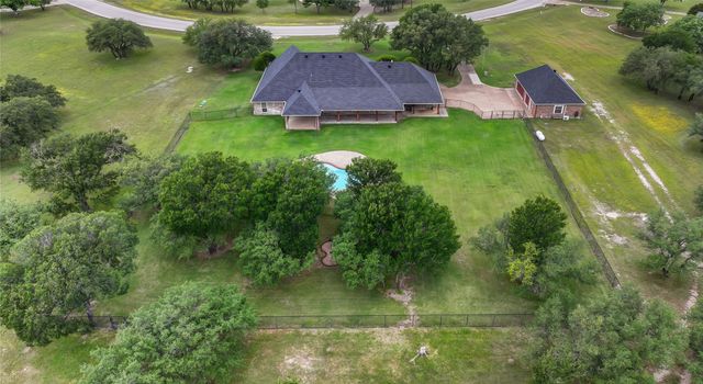 136 Arapahoe Ridge, Weatherford, TX 76087