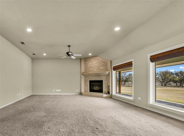 136 Arapahoe Ridge, Weatherford, TX 76087