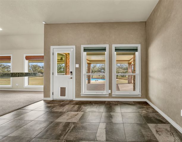 136 Arapahoe Ridge, Weatherford, TX 76087