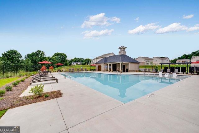 1733 Fawlocke Run, Loganville, GA 30052