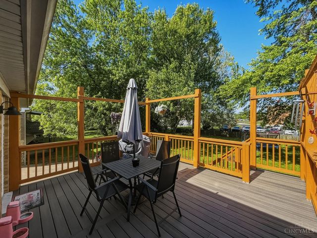 625 N Miami Avenue, Cleves, OH 45002