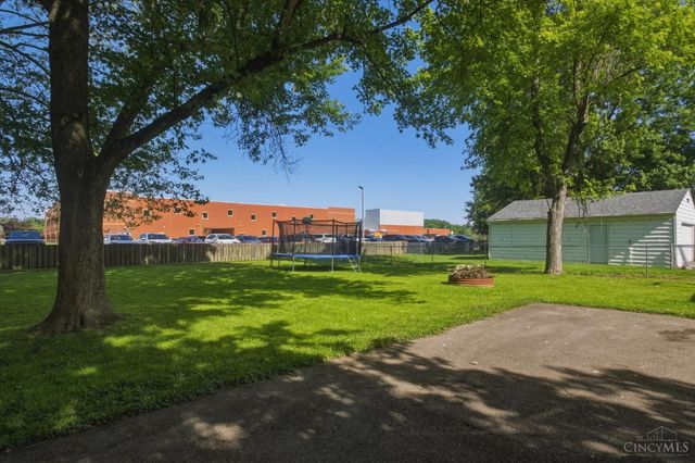 625 N Miami Avenue, Cleves, OH 45002