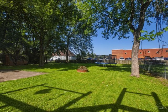 625 N Miami Avenue, Cleves, OH 45002