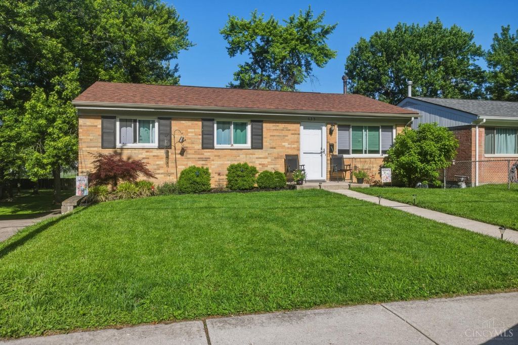 625 N Miami Avenue, Cleves, OH 45002