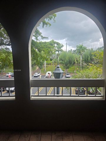 7707 Camino Real 310, Miami, FL 33143