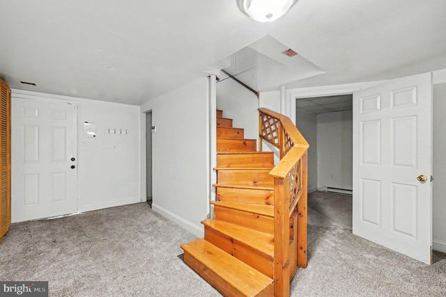 5 LAVERN AVE, Halethorpe, MD 21227
