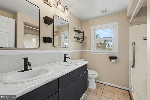 5 LAVERN AVE, Halethorpe, MD 21227