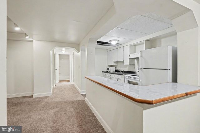5 LAVERN AVE, Halethorpe, MD 21227