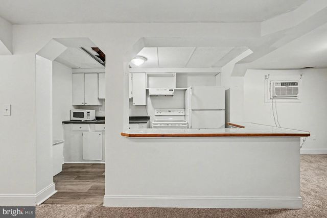 5 LAVERN AVE, Halethorpe, MD 21227