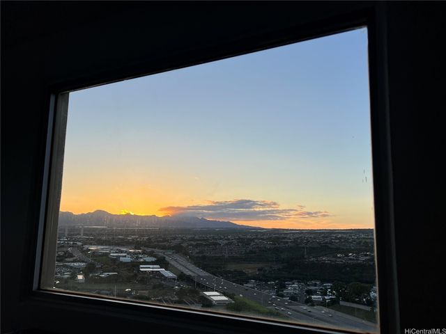 98-99 Uao Place 2810, Aiea, HI 96701
