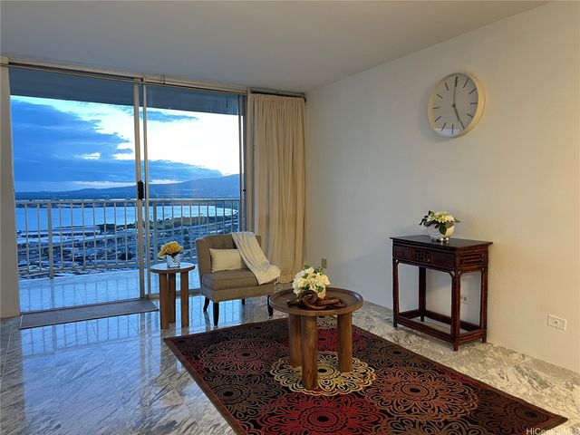 98-99 Uao Place 2810, Aiea, HI 96701