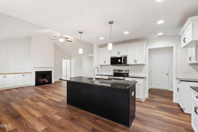 157 Harmony Trail, Broadway, NC 27505