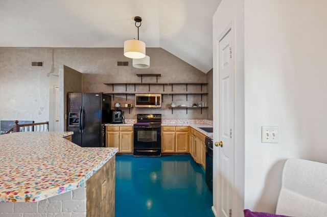 609 Waterford Ct, Antioch, TN 37013