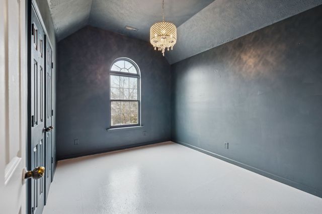 609 Waterford Ct, Antioch, TN 37013