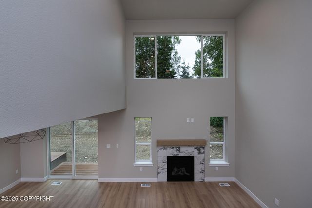 4514 Grumman Street, Anchorage, AK 99507