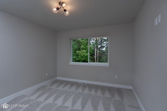 4514 Grumman Street, Anchorage, AK 99507