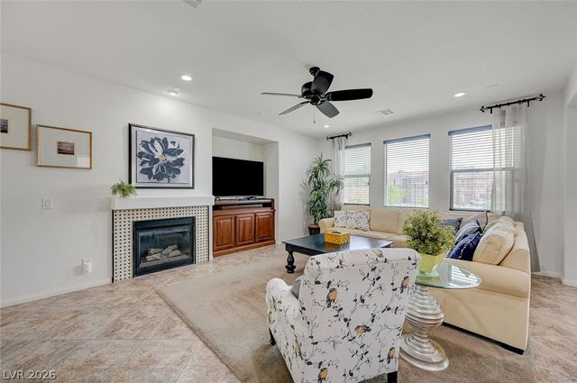 664 Orchard Course Drive, Las Vegas, NV 89148