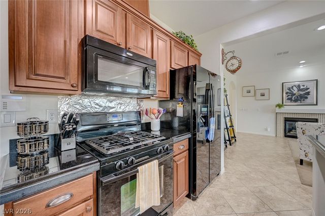 664 Orchard Course Drive, Las Vegas, NV 89148