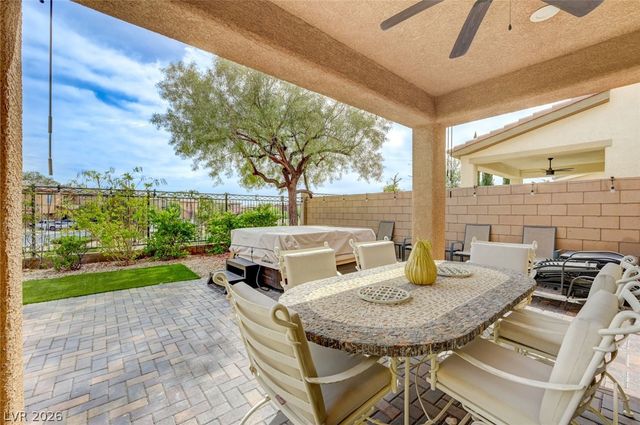 664 Orchard Course Drive, Las Vegas, NV 89148