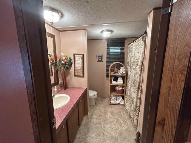 1950 Northshore Drive, Greers Ferry, AR 72067