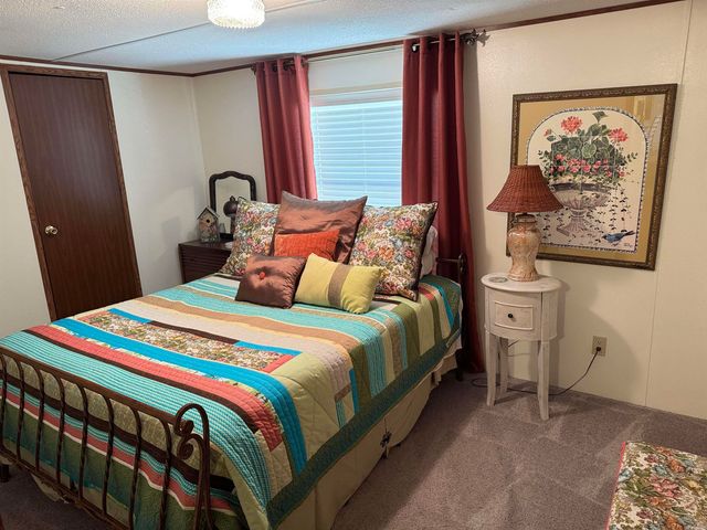 1950 Northshore Drive, Greers Ferry, AR 72067