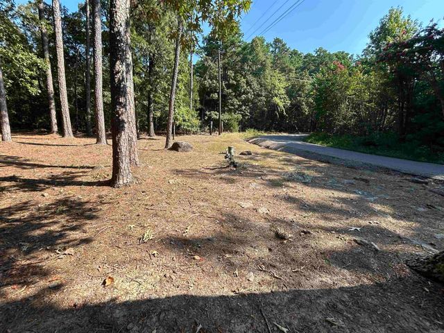 1950 Northshore Drive, Greers Ferry, AR 72067