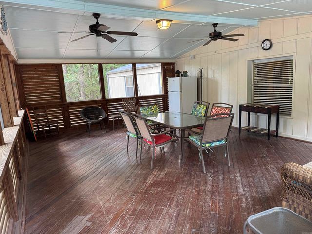 1950 Northshore Drive, Greers Ferry, AR 72067