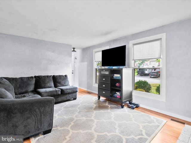 7109 EMERALD CT, Middletown, MD 21769