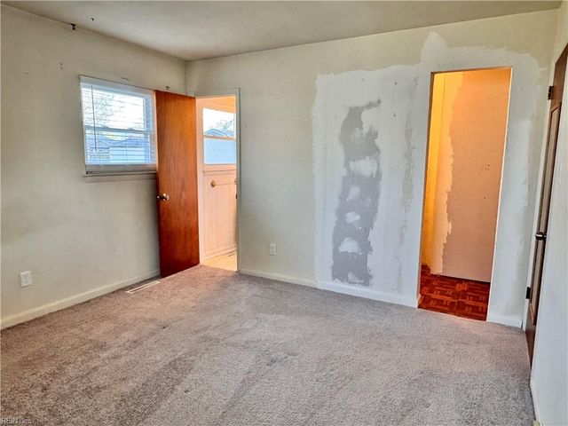 412 Lord North RD, Virginia Beach, VA 23462