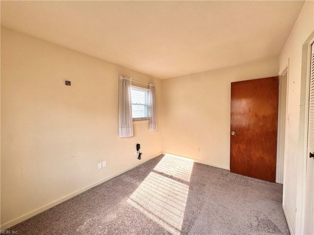 412 Lord North RD, Virginia Beach, VA 23462