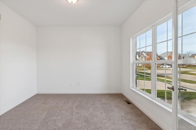 26998 Celtic Drive, Flat Rock, MI 48134