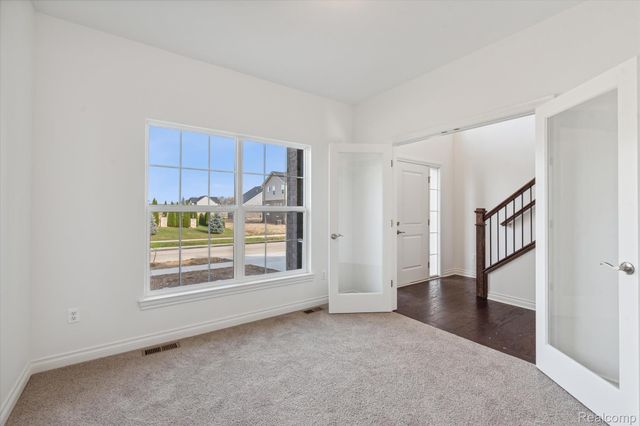 26998 Celtic Drive, Flat Rock, MI 48134