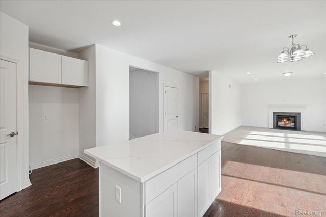 26998 Celtic Drive, Flat Rock, MI 48134