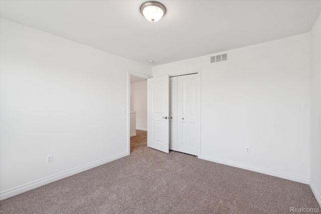 26998 Celtic Drive, Flat Rock, MI 48134