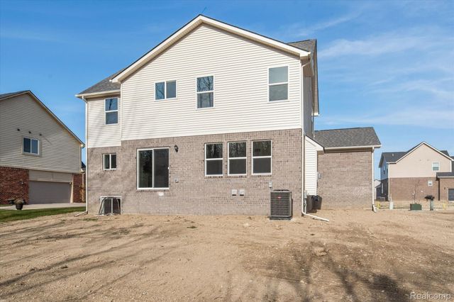 26998 Celtic Drive, Flat Rock, MI 48134