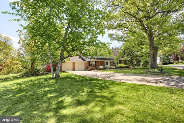 3906 RIDGELAND BLVD, Mechanicsburg, PA 17050